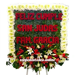flores para san judas tadeo para altar de flores a San Judas Tadeo en templo de la Merced Antigua Guatemala, o para altar de flores a San Judas Tadeo en iglesia de la Merced zona 1 Guatemala