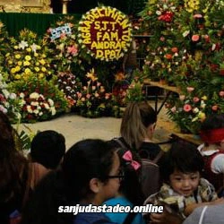 flores gracias san judas tadeo, flores a domicilio zona 1 iglesia la merced, flores a domicilio zona 14 iglesia san judas tadeo, flores a domicilio iglesia san cristobal, flores a domicilio antigua guatemala iglesia la merced, flores a domicilio guatemala, flores a domicilio mixco, flores a domicilio antigua guatemala